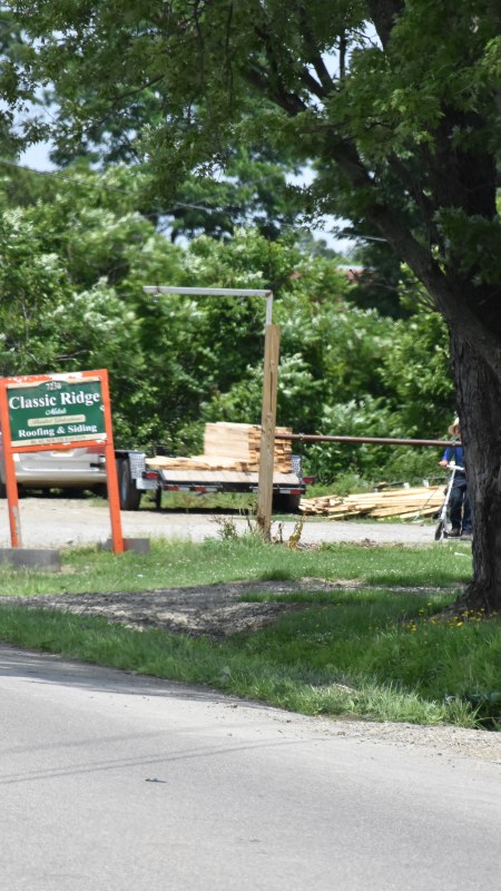 Classic Ridge Metals sign