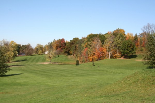 Cardinal Hills Golf Course in autumn