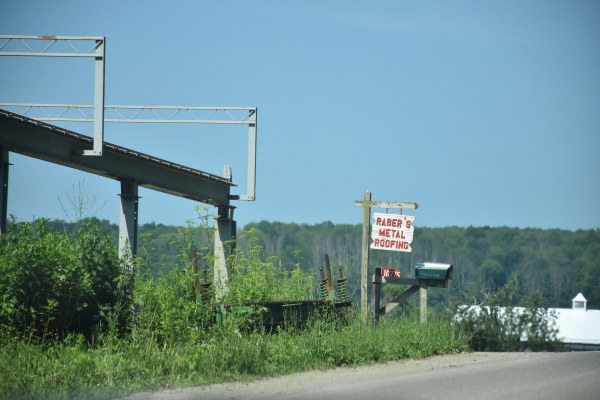 Raber's Metal Roofing Sign