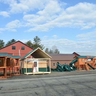 Amish cabins, playhouses and sheds for sale