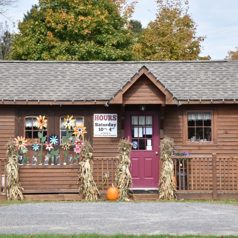 Outside of Rustic Originals in Salamanca