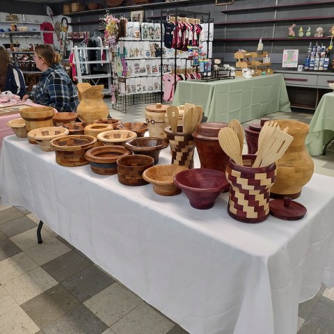 Bowls at Backstreet Girls